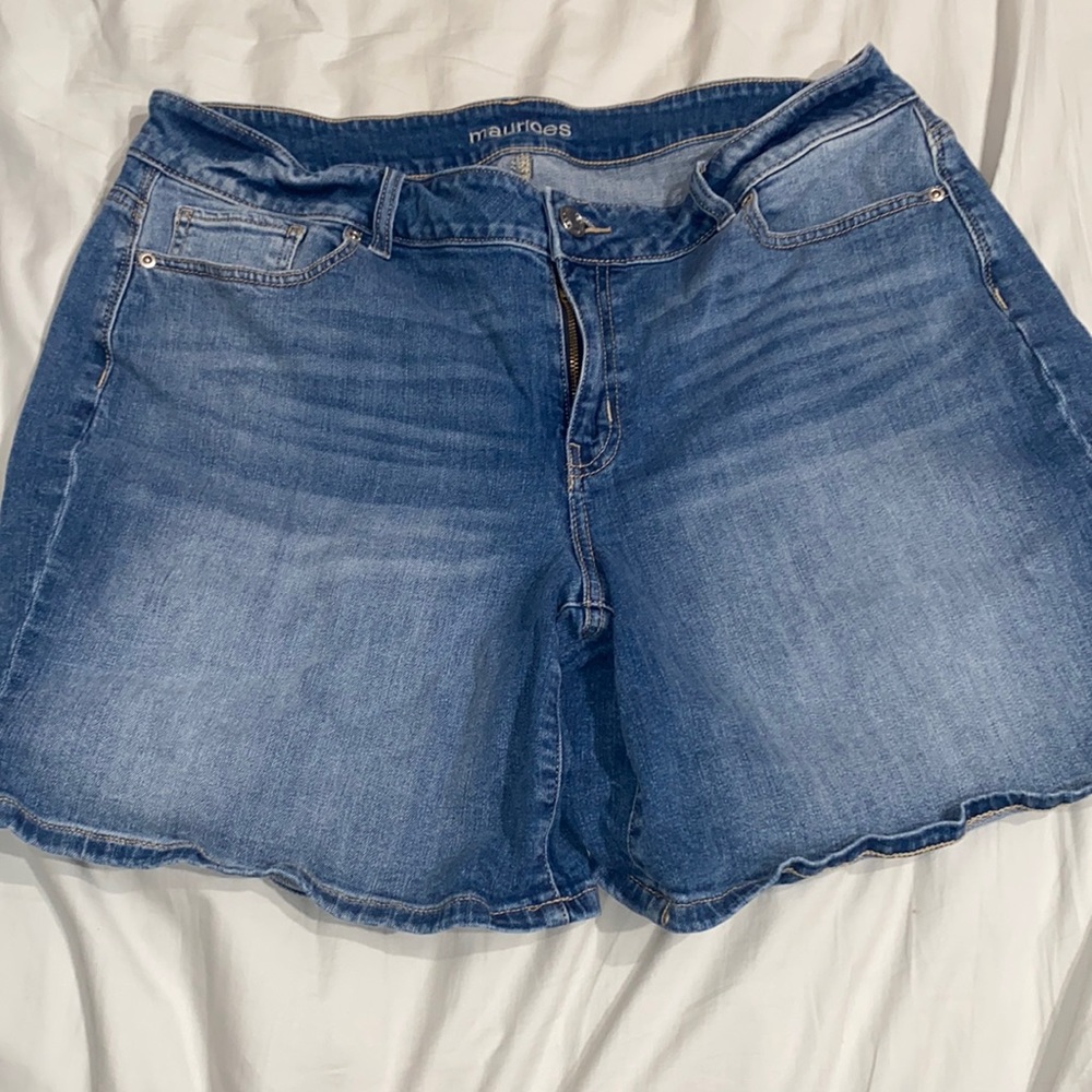 Comfortable and stretchy Maurices Jean Shorts